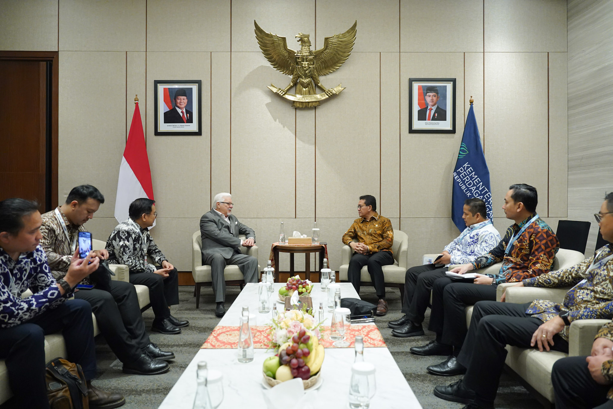 Pertemuan Mendag dengan Sorbent Group Australia dan Asia Pulp and Paper Group