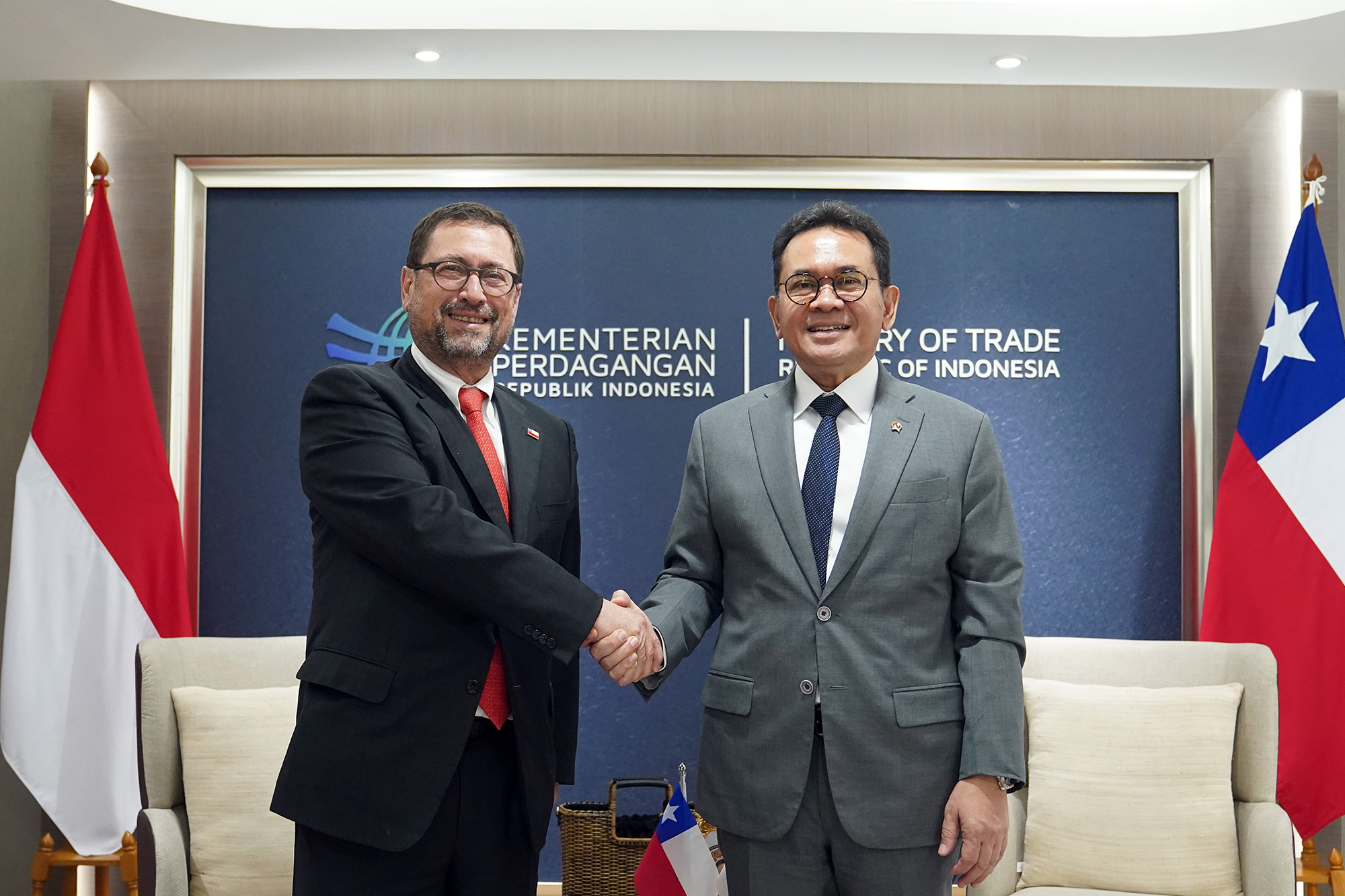 Pertemuan Bilateral Mendag RI dengan Menteri Luar Negeri Cili