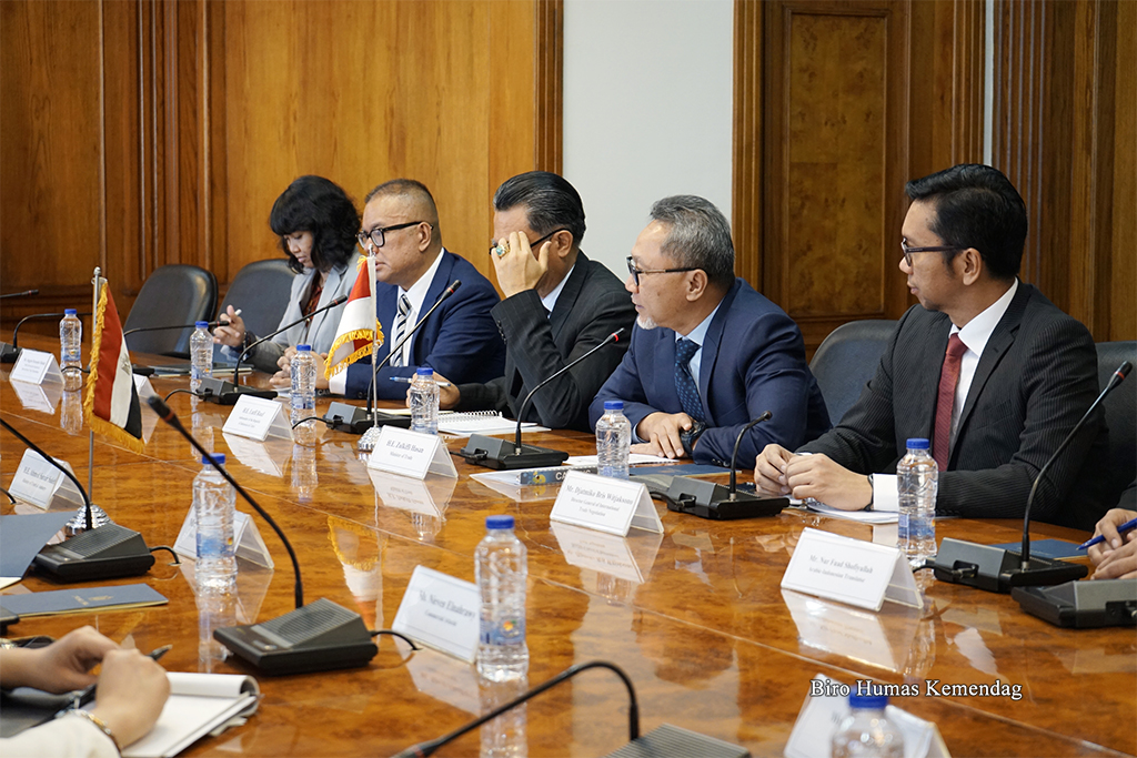 Selain penandatanganan MoU JTC, kedua menteri juga melakukan pertemuan bilateral untuk membahas beberapa isu peningkatan hubungan perdagangan kedua negara, antara lain kemungkinan dimulainya pembahasan Indonesia-Mesir Preferential Trade Agreement (Indonesia-Mesir PTA).