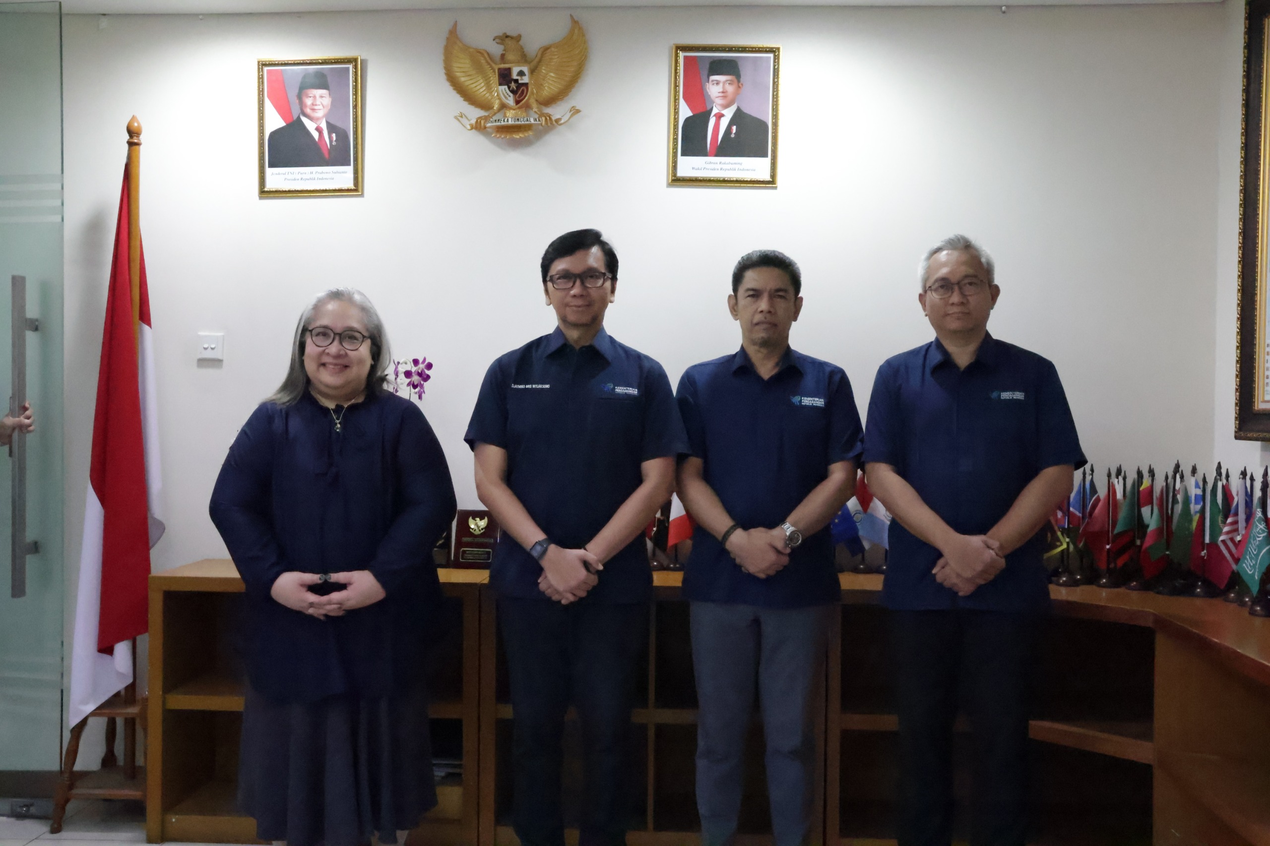 Serah Terima Jabatan Plt. Direktur Perundingan Bilateral dari Bapak Johni Martha kepada Ibu Basaria Tiara L. Gaol